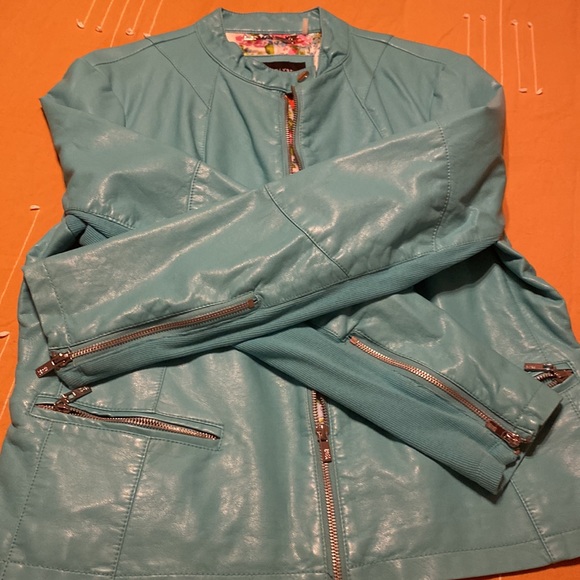 Green black rivet leather jacket xl - Picture 3 of 4